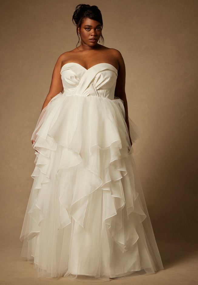 Bridal by ELOQUII Strapless Princess Gown With Full Pleated Skirt image number 3