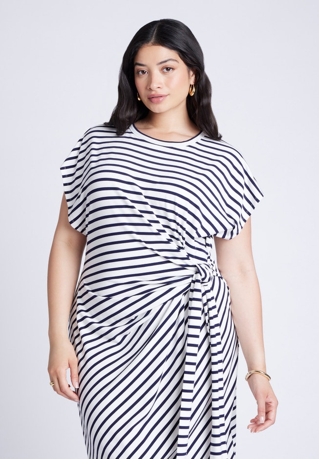 Easy Tee Dress image number 3