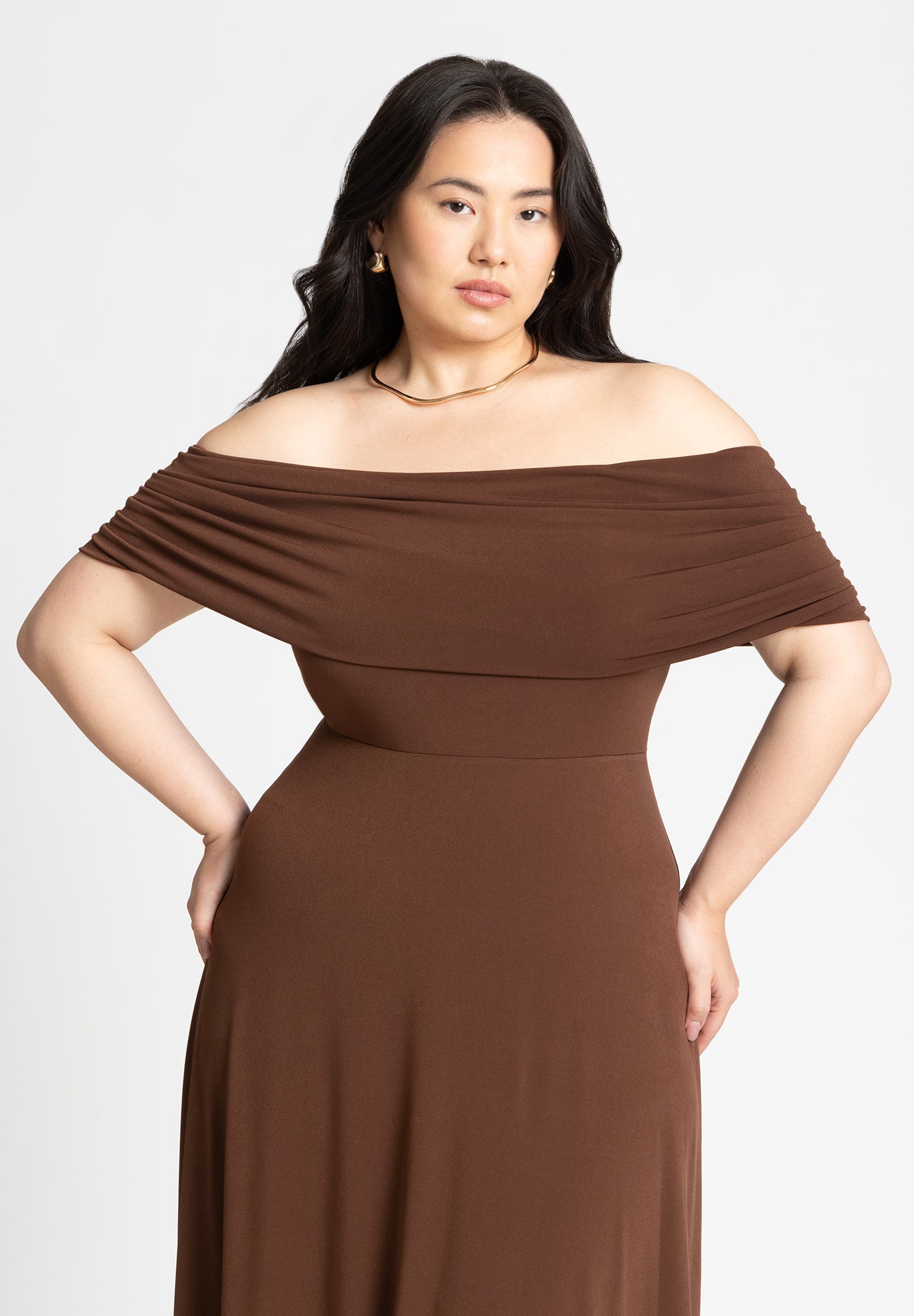 Off The Shoulder Maxi Dress image number 2