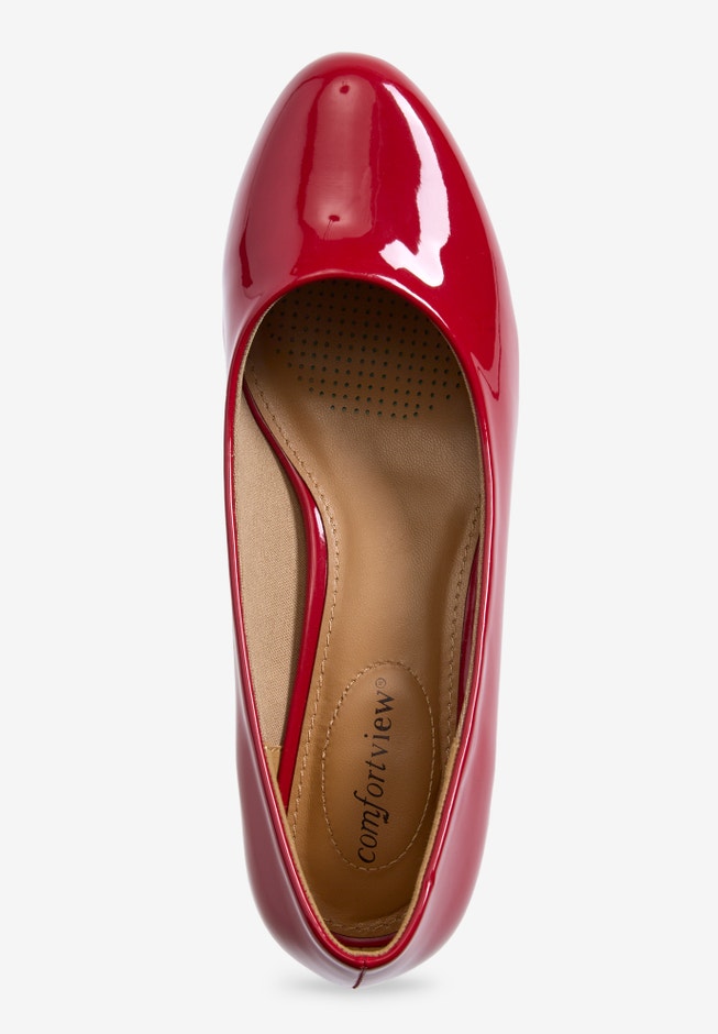 The Vida Leather-Like Slip On Pump image number 5