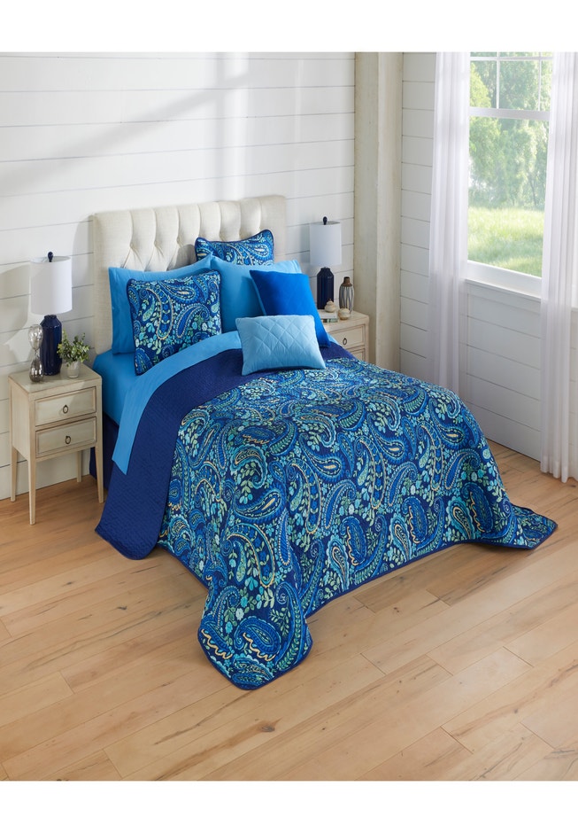 BH Studio Reversible Quilted Bedspread image number 0