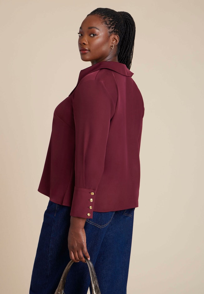 Pointed Collar Button Up Shirt image number 2