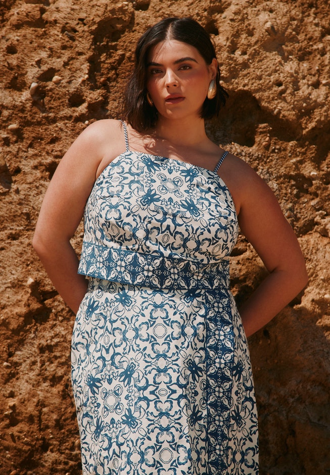 Printed Cropped Tank Top image number null