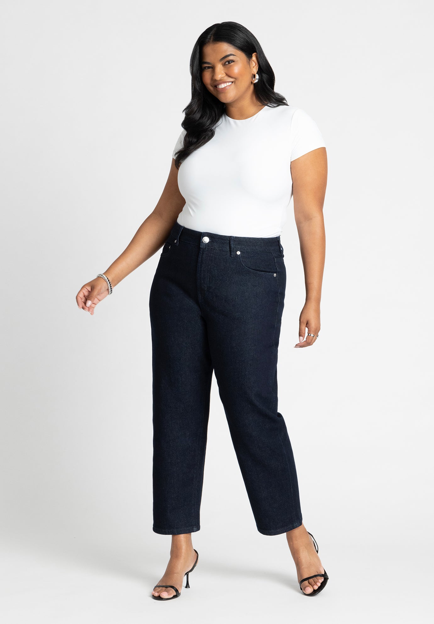 The Naomi Comfort Stretch Straight Leg Jean Crop image number 0