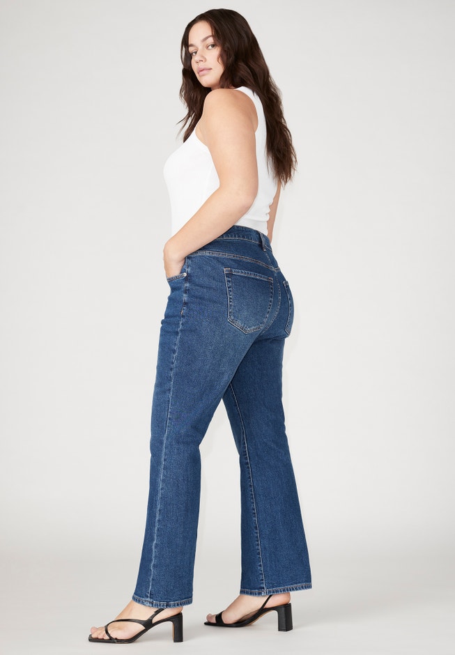 The Flare Leg Jean image number 1