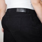 The Loose Fit Jean image number null