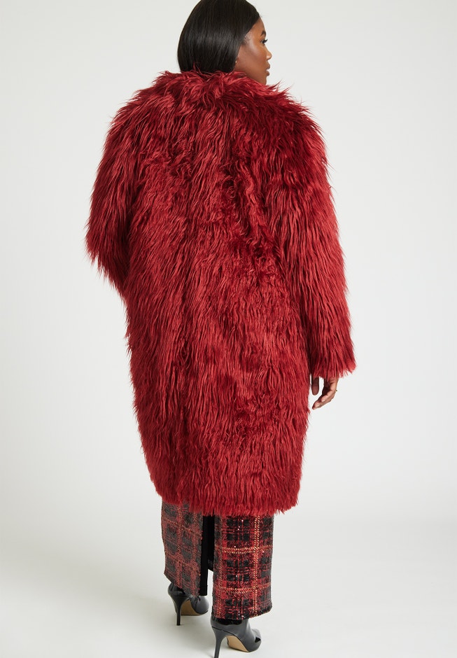 Oversized Fur Coat image number 3