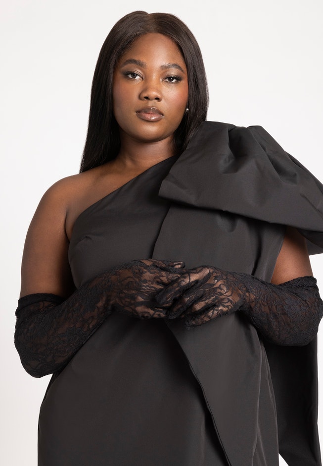Lace Gloves image number 1