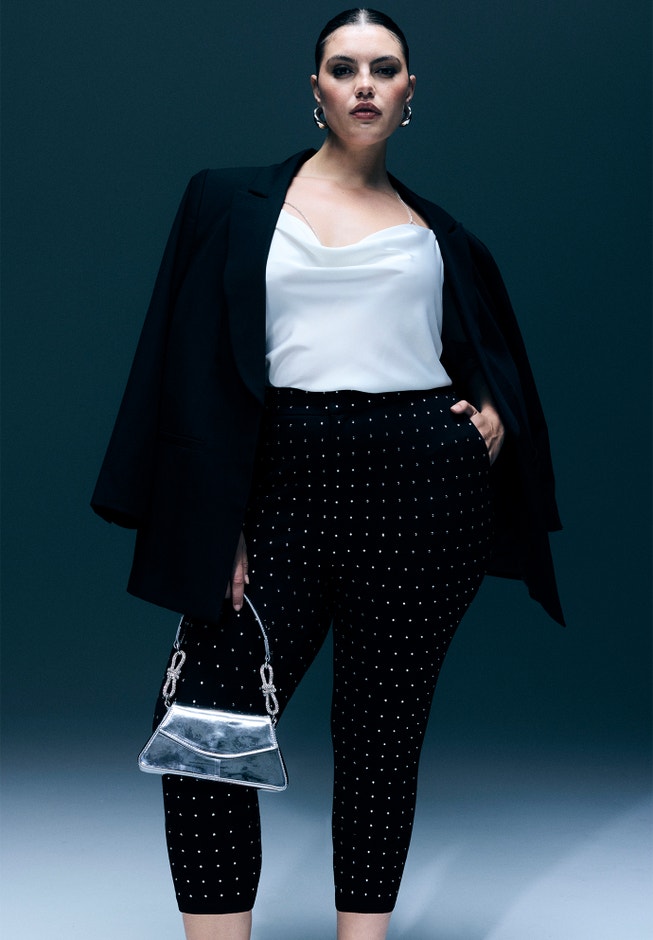 Rhinestone Capri Pant image number 4