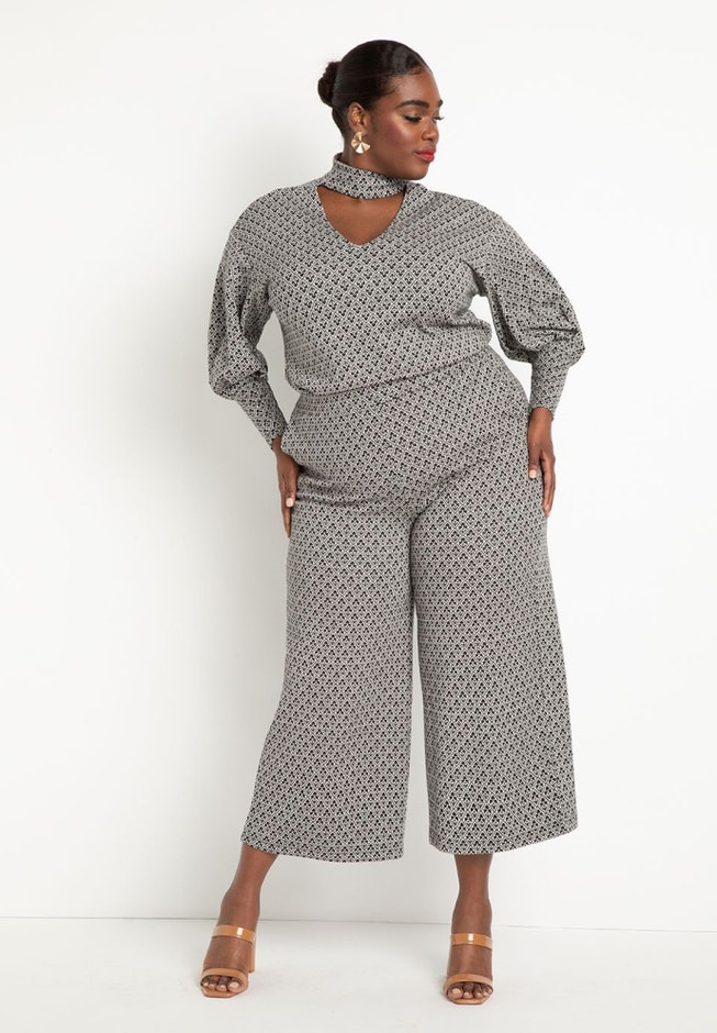 Puff Sleeve Top With Cutout Neck image number 2