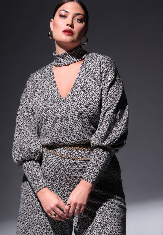 Puff Sleeve Top With Cutout Neck image number 3