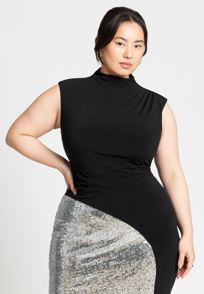 Funnel Neck Knit Dress With Sequin image number 4