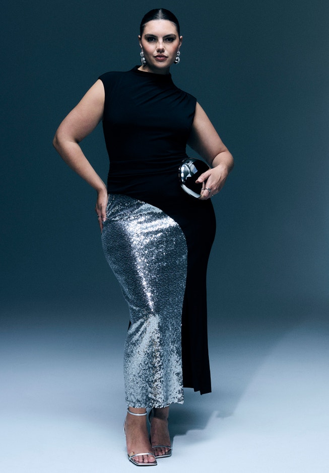 Funnel Neck Knit Dress With Sequin image number 0