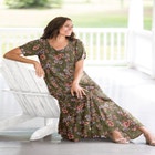 Short-Sleeve Crinkle Dress image number null