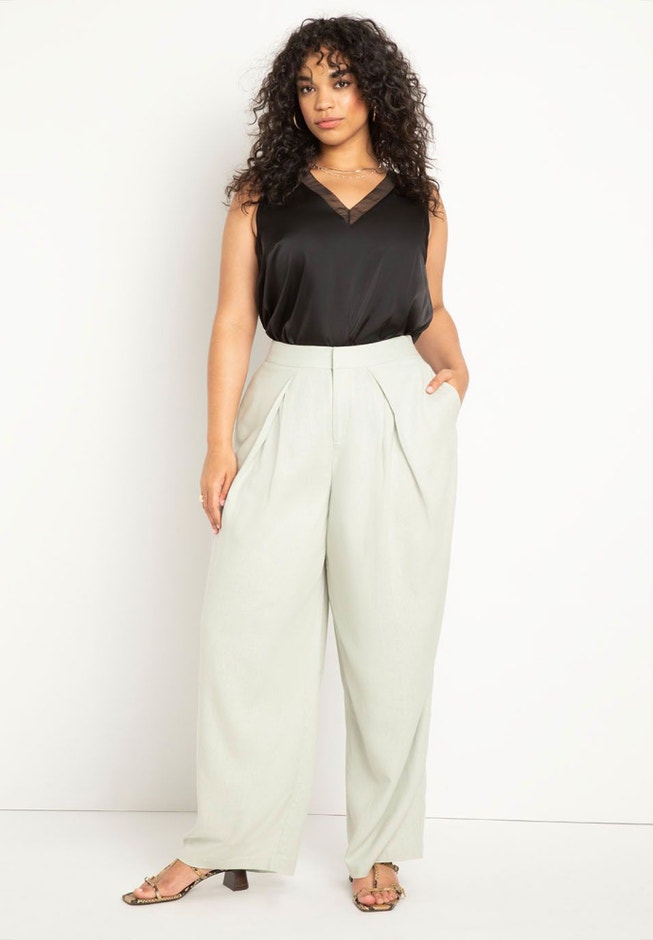 V Neck Satin And Chiffon Tank image number 3
