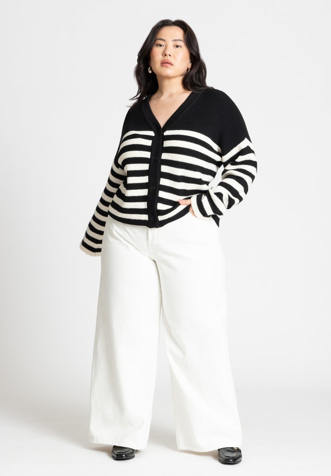 Oversized Stripe Sweater image number 3