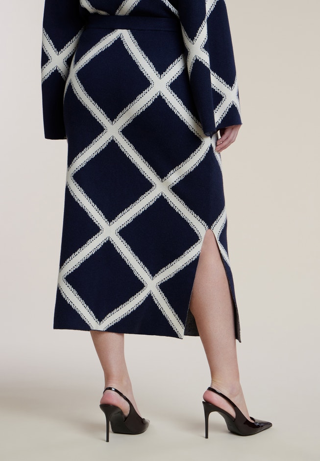 Intarsia Sweater Skirt image number 2