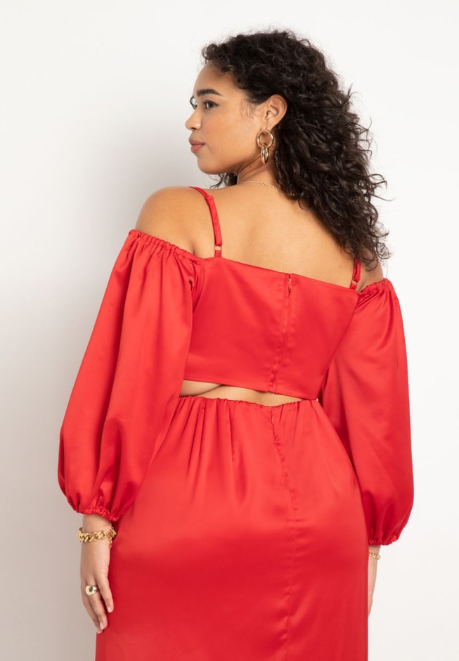 Sweetheart Neckline Cropped Satin Blouse image number null