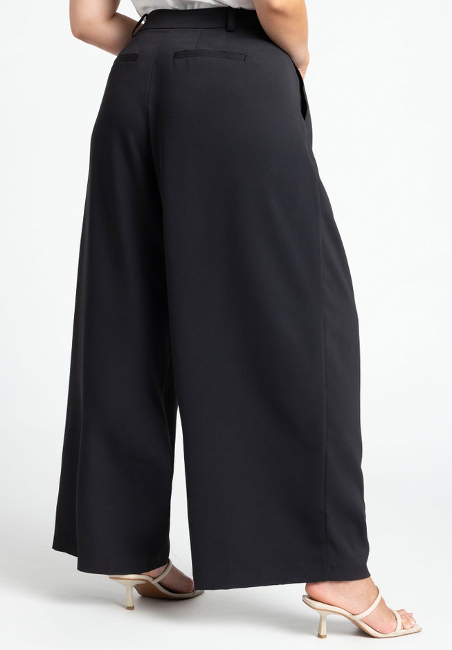 The Fluid Crepe Wide Leg Pant image number 2
