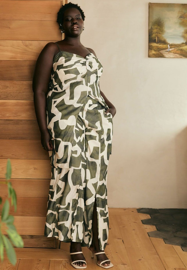 Pull On Wide Leg Pant with Slit Hem image number null