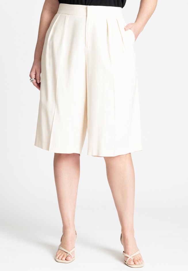 Bermuda Shorts image number 1