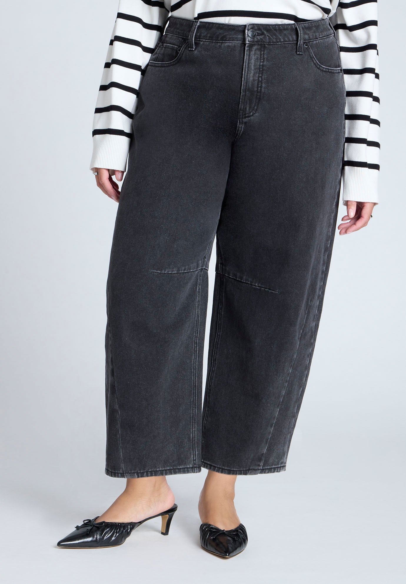 Dart Detail Barrel Leg Jean image number 1