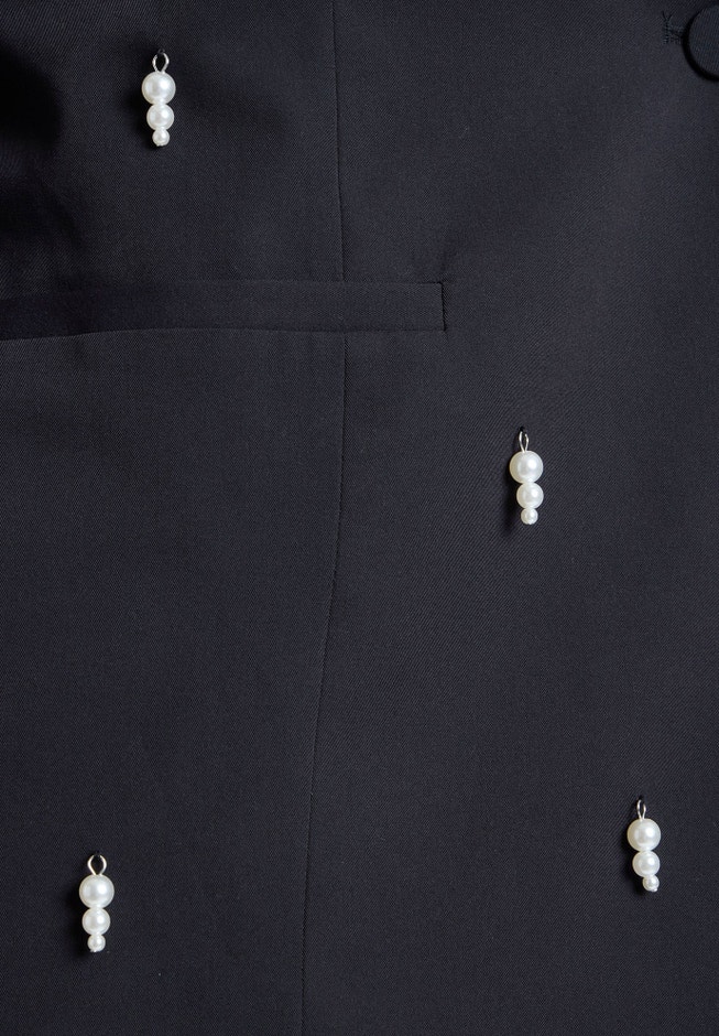 Pearl Detail Blazer image number 4