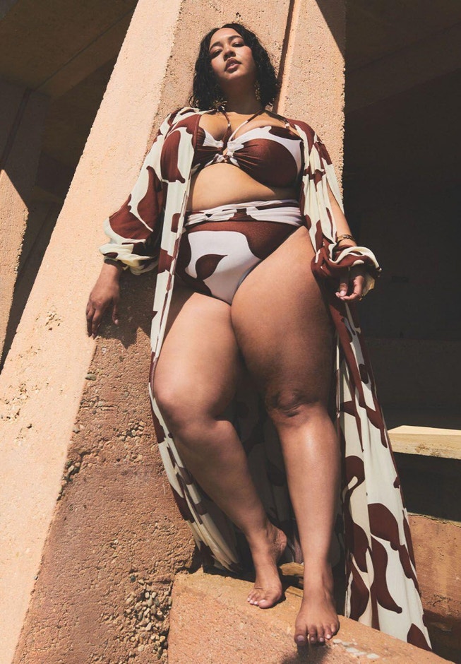 Gabi Fresh Swim x ELOQUII Slit Sleeve Coverup Duster image number 0