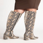 Lane At The Knee Boot image number null