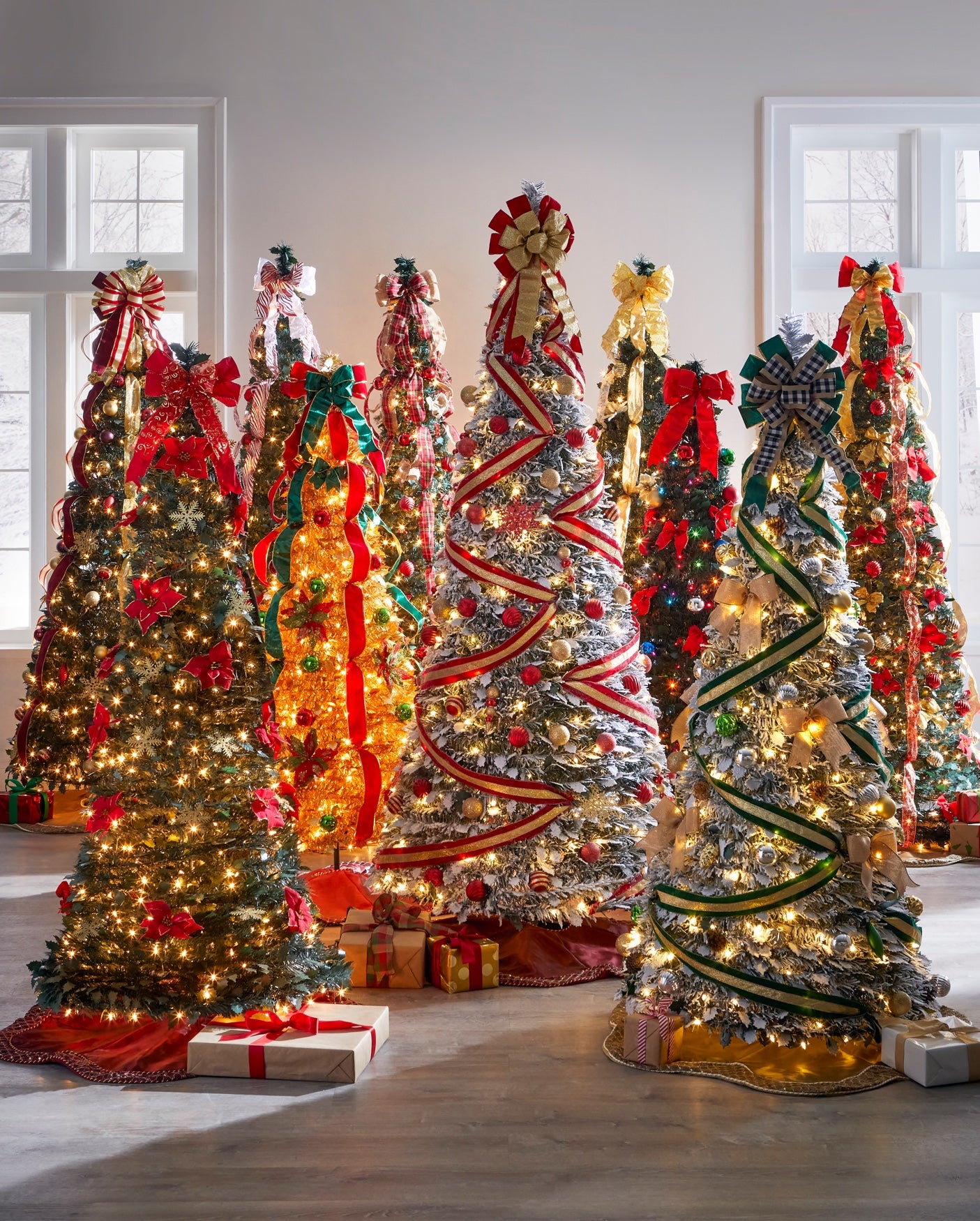 Fully Decorated Pre-Lit 6FT Pop-Up Christmas Tree image number 3