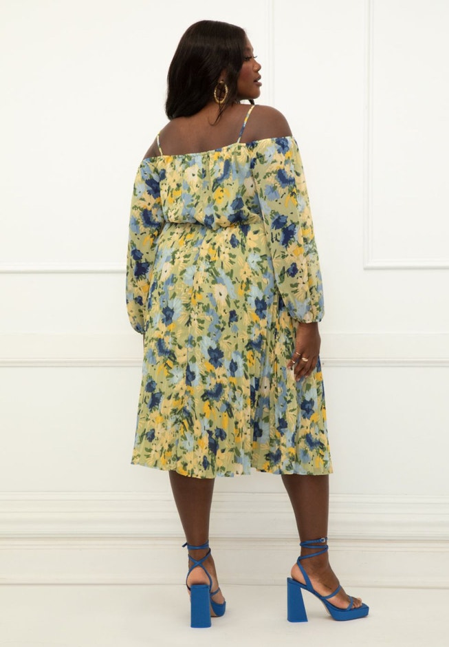 ELOQUII Elements Pleated Off The Shoulder Dress image number 3