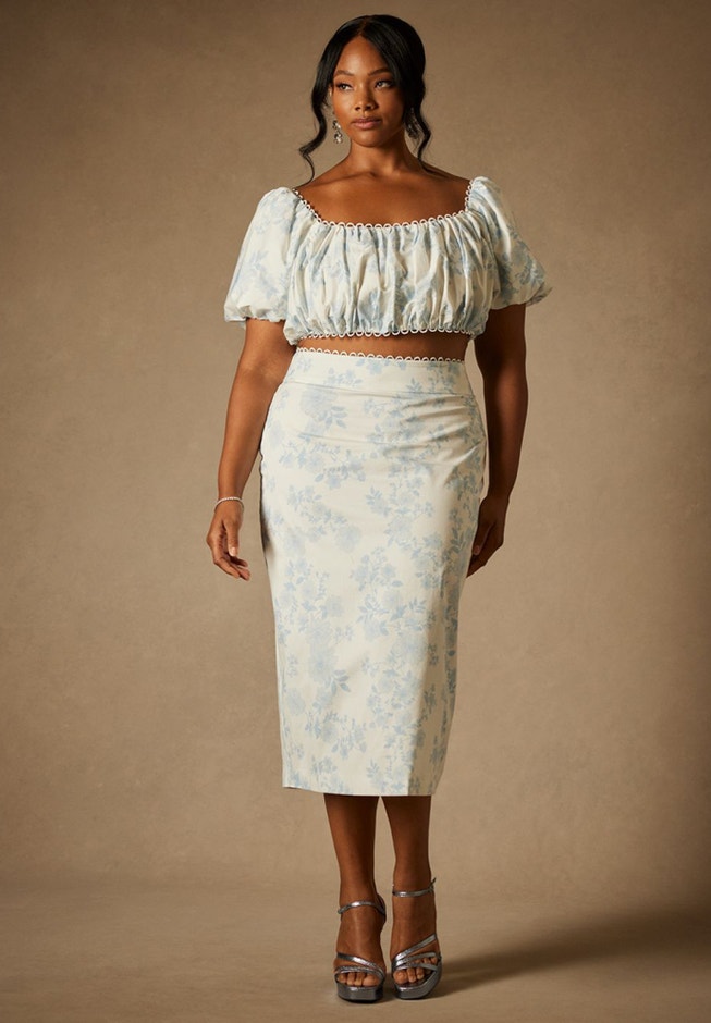 Bridal by ELOQUII Printed Puff Sleeve Top image number 2