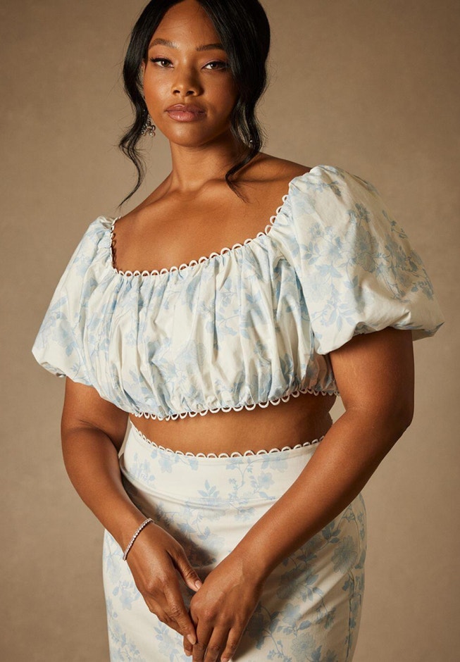 Bridal by ELOQUII Printed Puff Sleeve Top image number 0