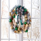 26" Pre-Lit Flocked Majesty Wreath image number null