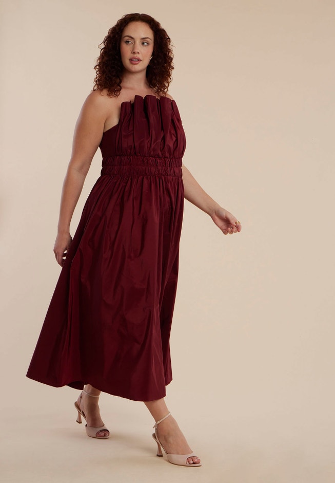 Pleated Ruffle Neckline Midi Dress image number 3