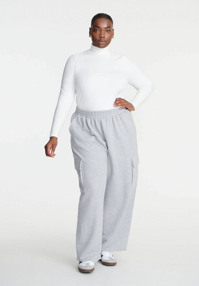 Knit Cargo Sweatpant image number null