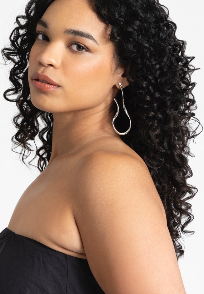 Asym U Shape Earring image number null