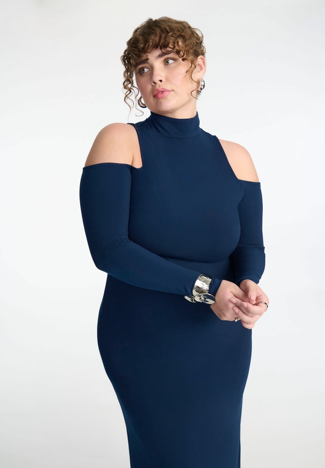 Dress W Shoulder Cutout image number null