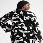 V-Neck Intarsia Sweater image number null