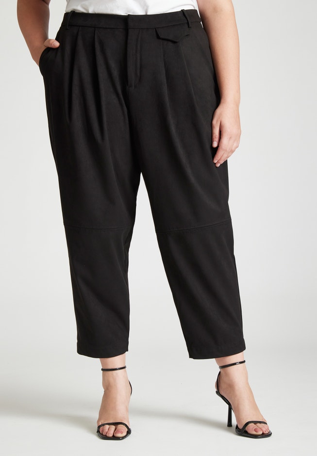 Barkwood x ELOQUII Faux Suede Trousers With Pocket Details image number 1