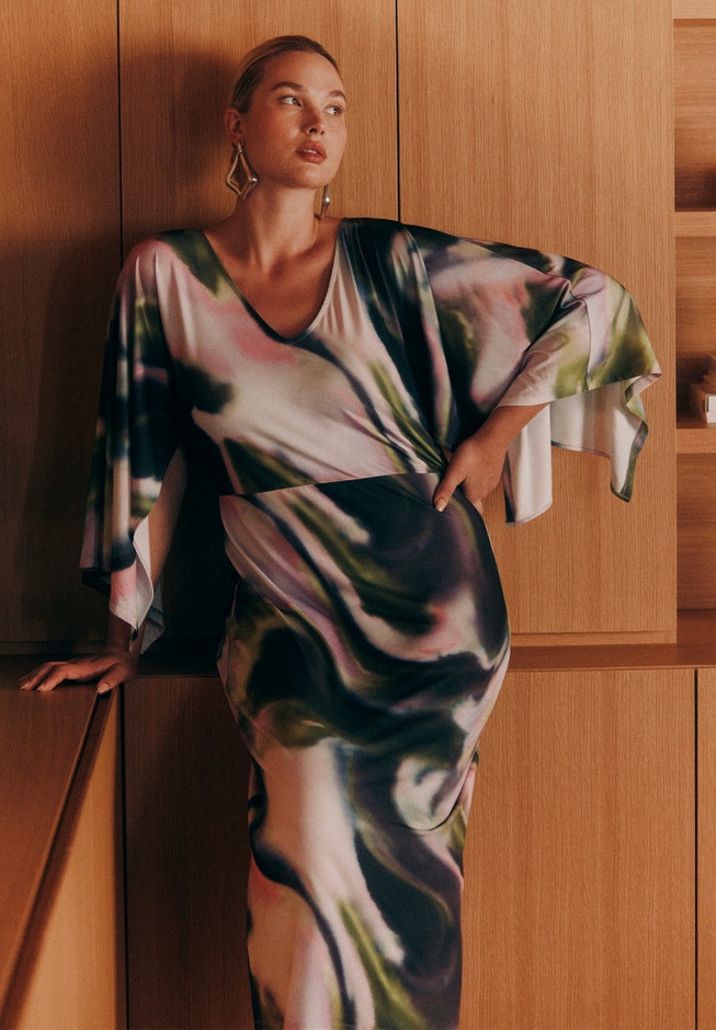 Printed Hankerchief Midi Dress image number null