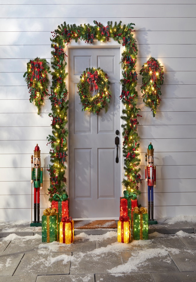 Pre-Lit Gift Boxes, Set of 3 image number 2