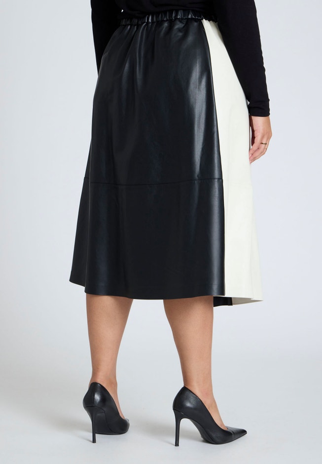 Colorblocked Faux Leather Full Midi Skirt image number 2