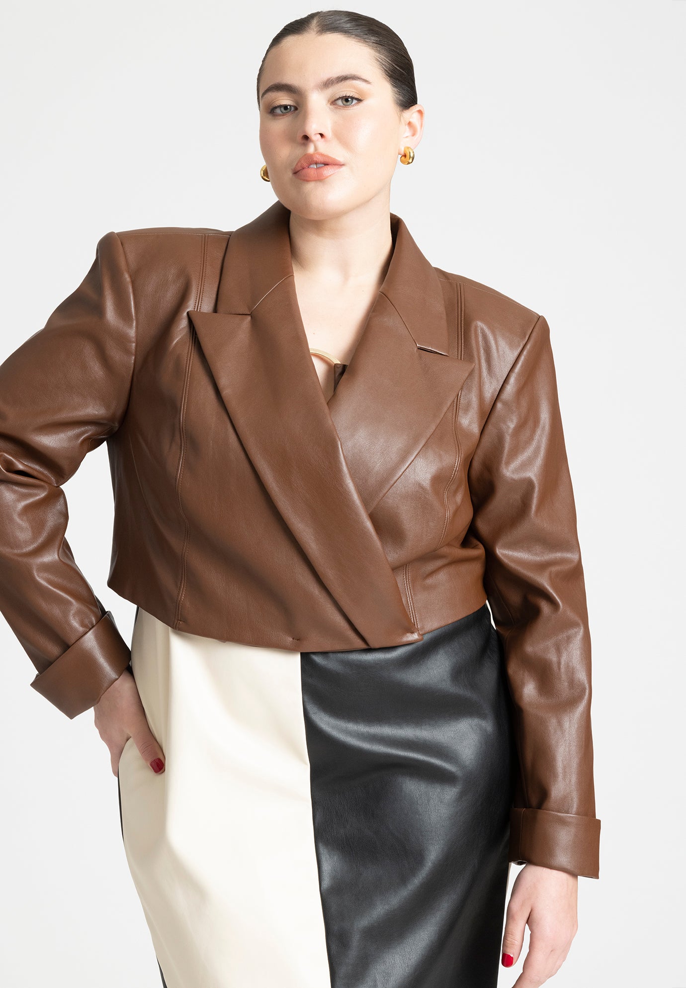 Cropped Faux Leather Jacket image number 3