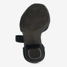 The Camilla Pump  image number null