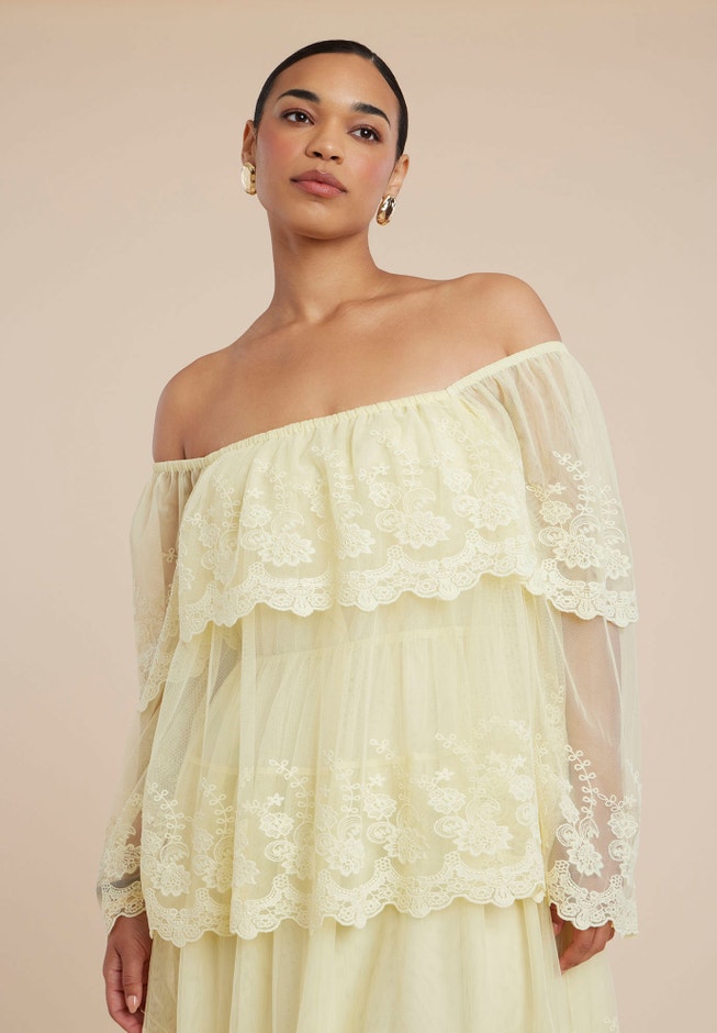 Tiered Lace Maxi Dress image number 4