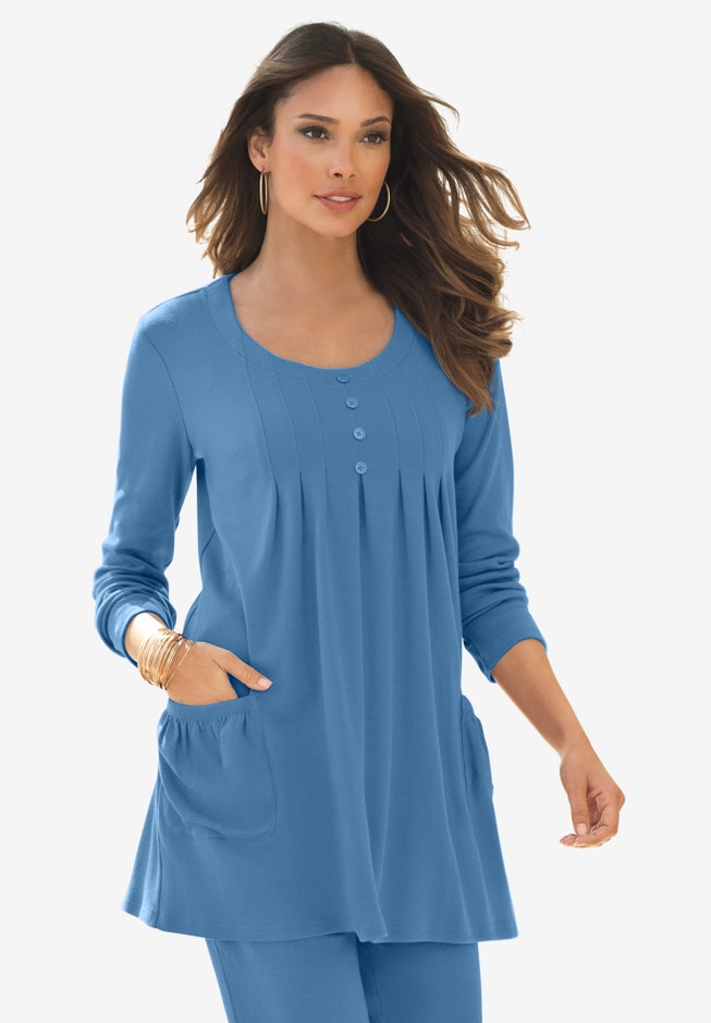 Plus Size Two Pocket Long Sleeve Soft Knit Swing Tunic image number 1