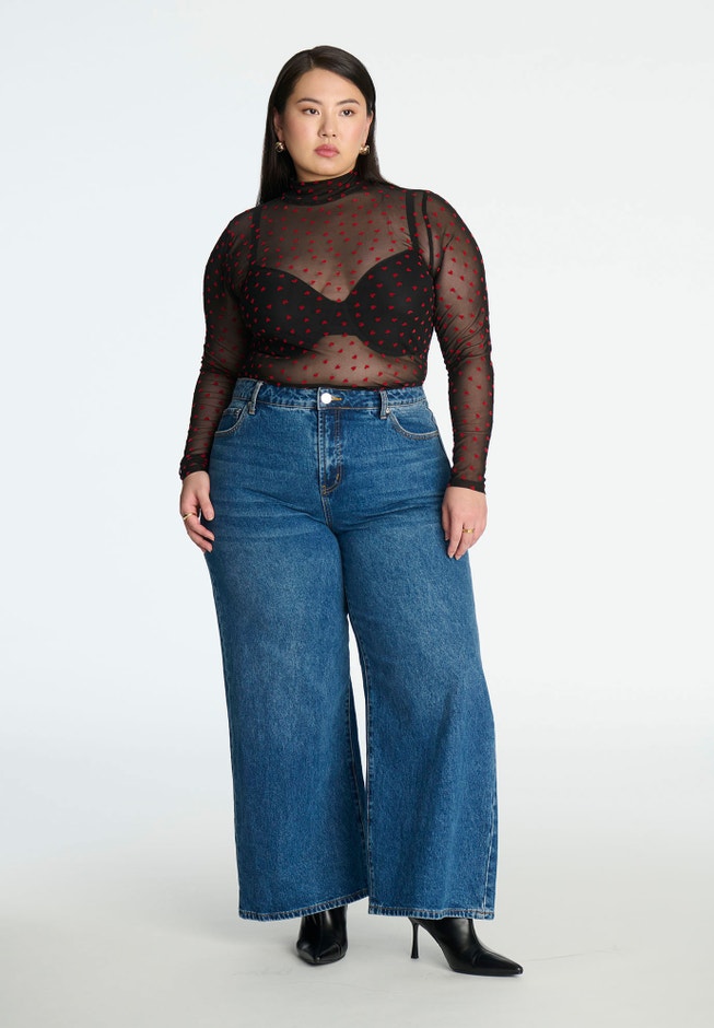 Mesh Heart Top image number null