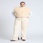 Fur Vest image number null