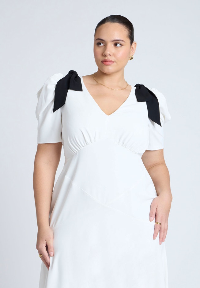 Flowy Bow Detail Maxi Dress image number 2